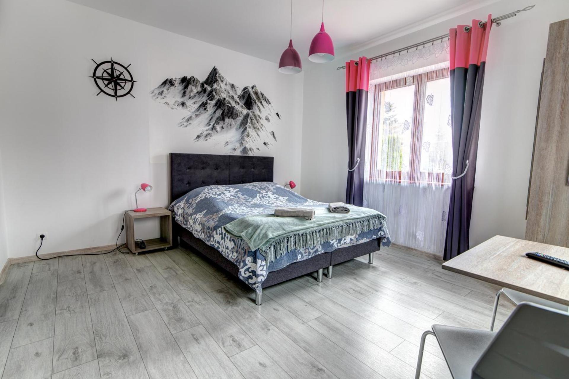 Willa Pod Zegarem - W Cenie Parking, Szybkie Wifi, Duzy Ogrod, Wiata Grilowa! Krynica Zdroj Rom bilde